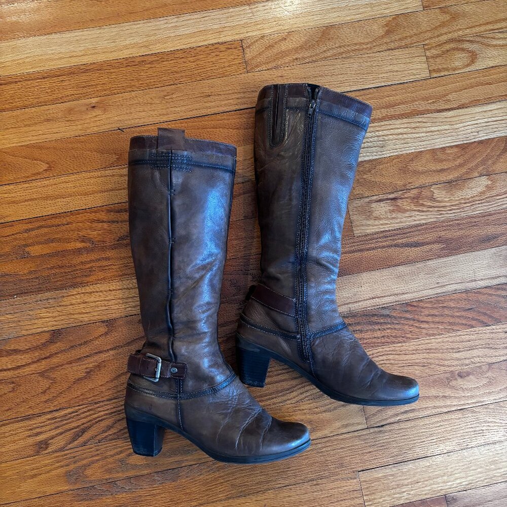 Pikolinos Tall Boots